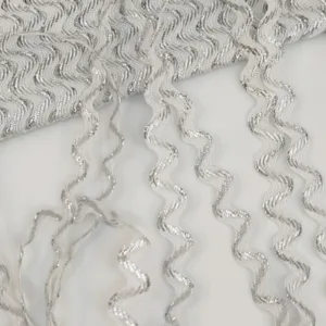 Тесьма “зиг-заг”, ширина 5мм, цвет: белый с серебряным металликом