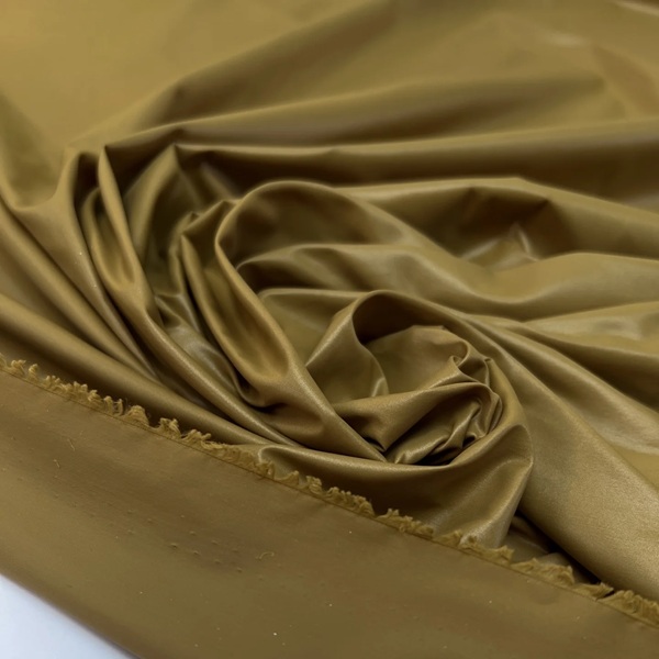 CL008 polüamiid 100 Beglarian krualee