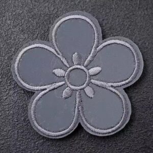 Термоэмблема-отражатель 13637/Цветок д.6,4см