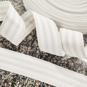 Резинка с прозрачными вставками тугая 35мм/белая