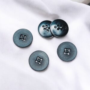 Пуговица арт.3640S/с 4-мя проколами цвет: зеленовато серый, выбор
